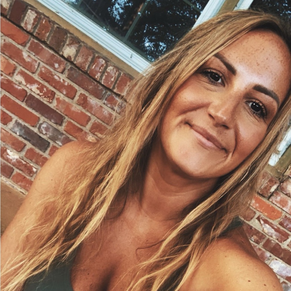 Meet your Posher, Brittany. Open to offers